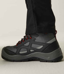 RG915 Granite/Red Model