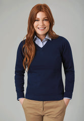 Brook Taverner Atlanta V-neck Jumper | Black